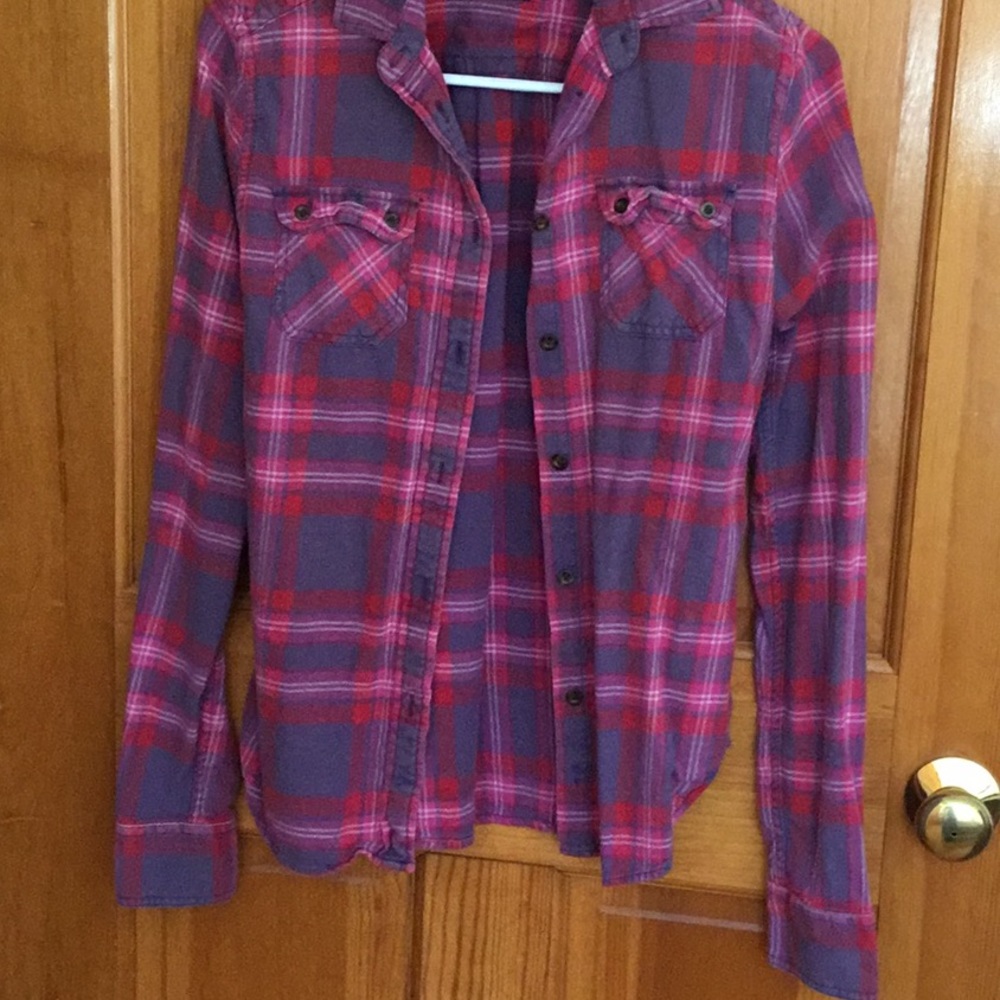 American Eagle Plaid Button Up